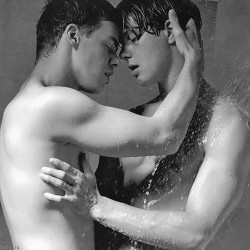 Не одни на всей планете (СИ) - 